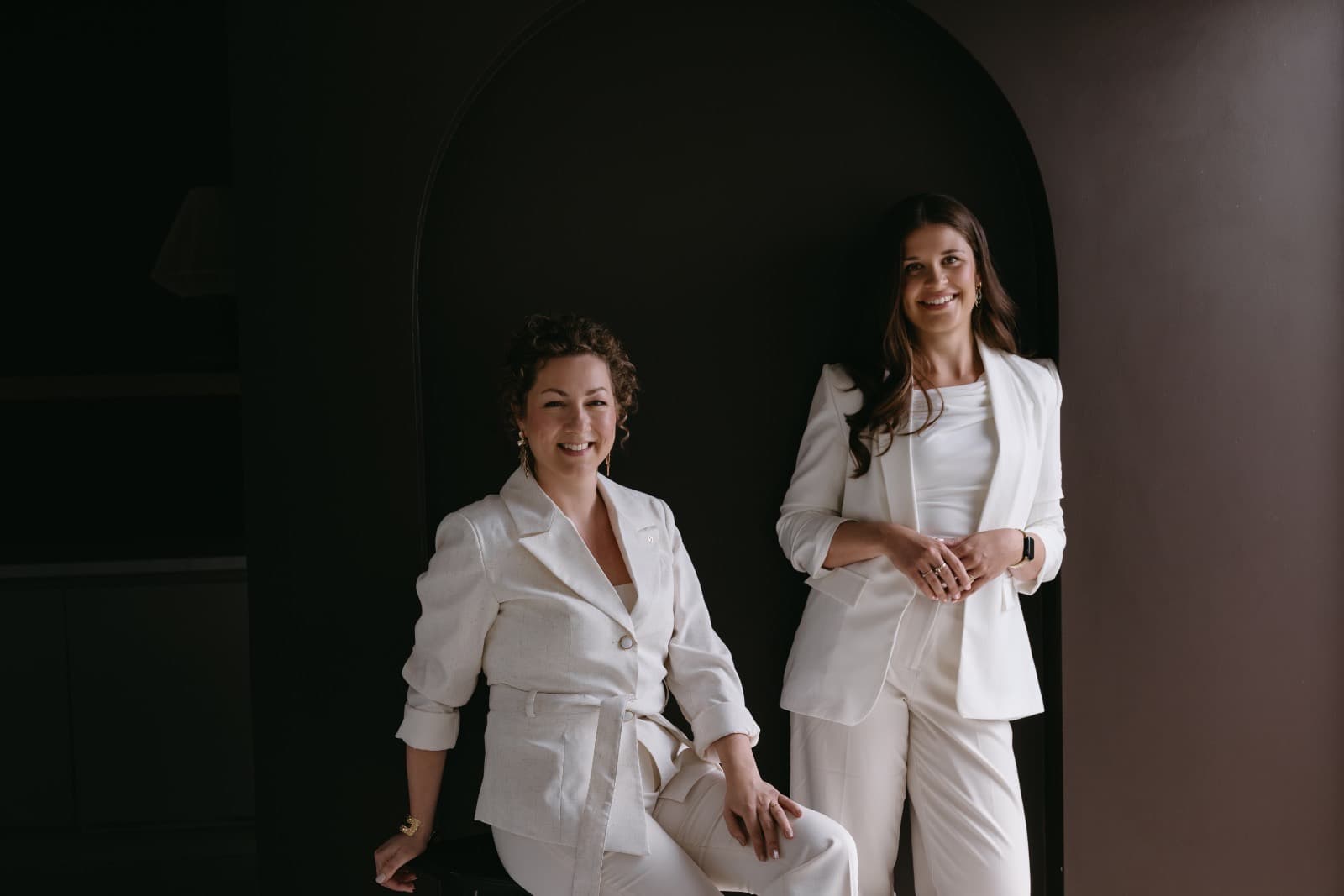 Rachelle Blok en Tamara van Vliet, oprichters van MeeVa